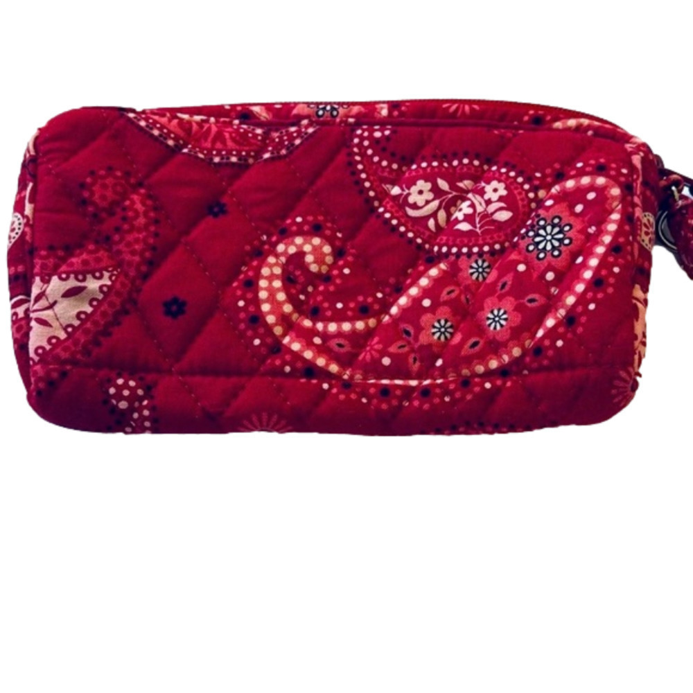 VERA Bradley Wristlet In Pattern Mesa Red Paisley Zip Closure